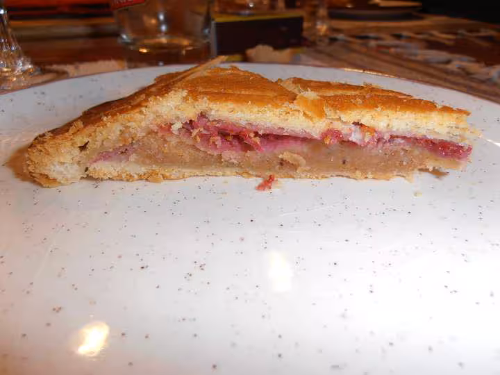 Defi de mamiedith galette aux biscuits roses et framboises