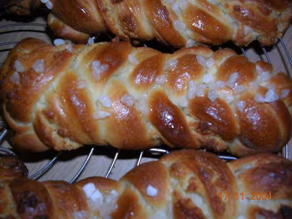 Petites tresses a la frangipanne