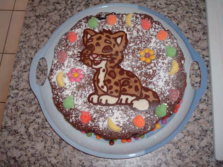 Bebe jaguar