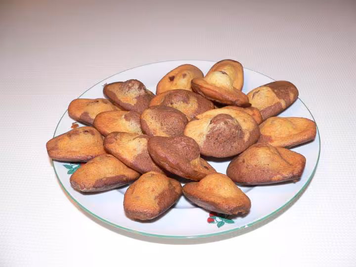 Madeleines marbrees