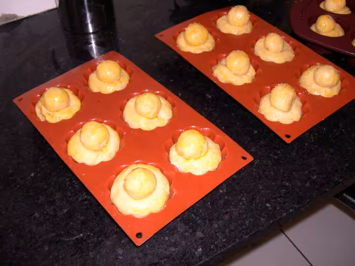 Petites brioches avant cuisson