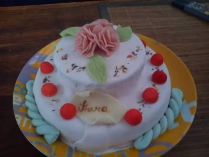 Aura 8 ans