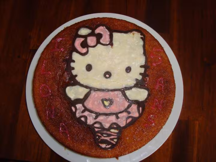 Gateau hello kitty
