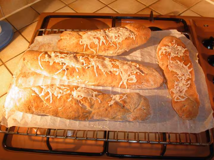 Baguette lardons gruyere