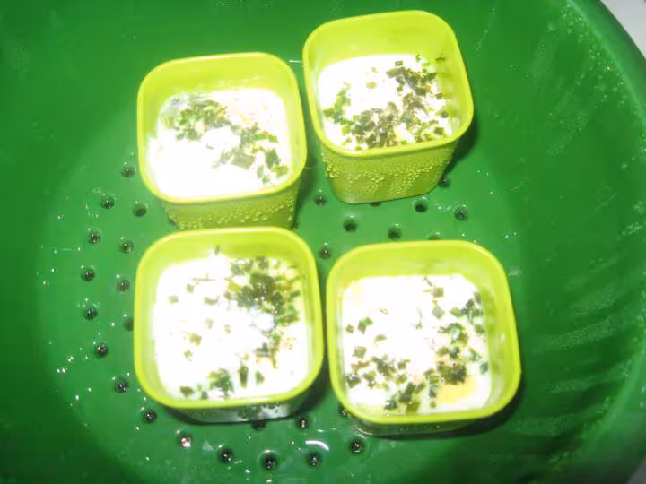 Oeufs cocote cuits au micro vap