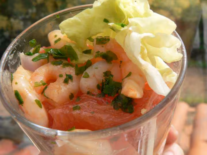 Verrine crevette pamplemousse sauce cocktail