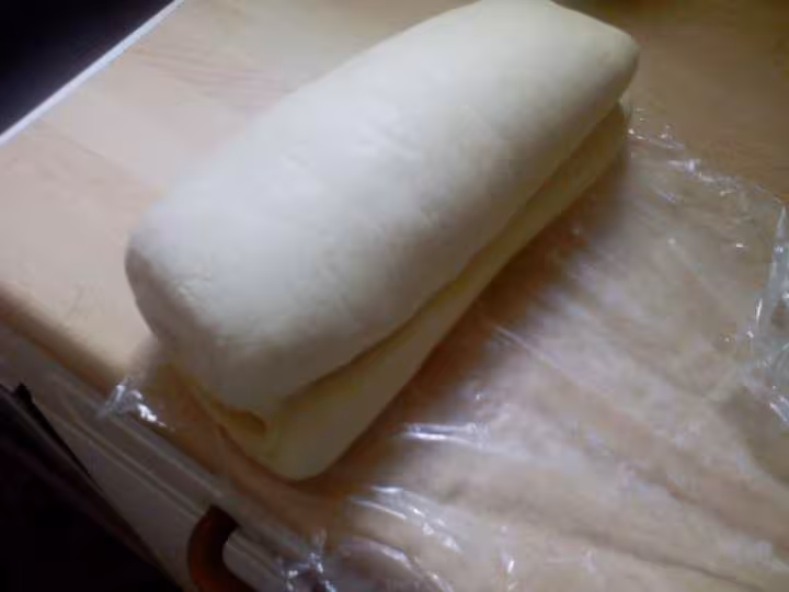 Pate levee feuilletee