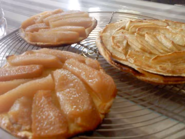 Tartelettes fines aux poires et pommes