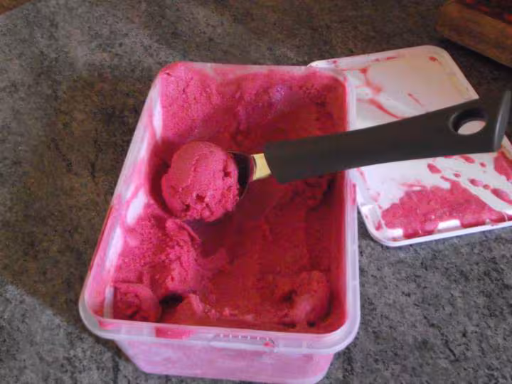 Glace a la framboise