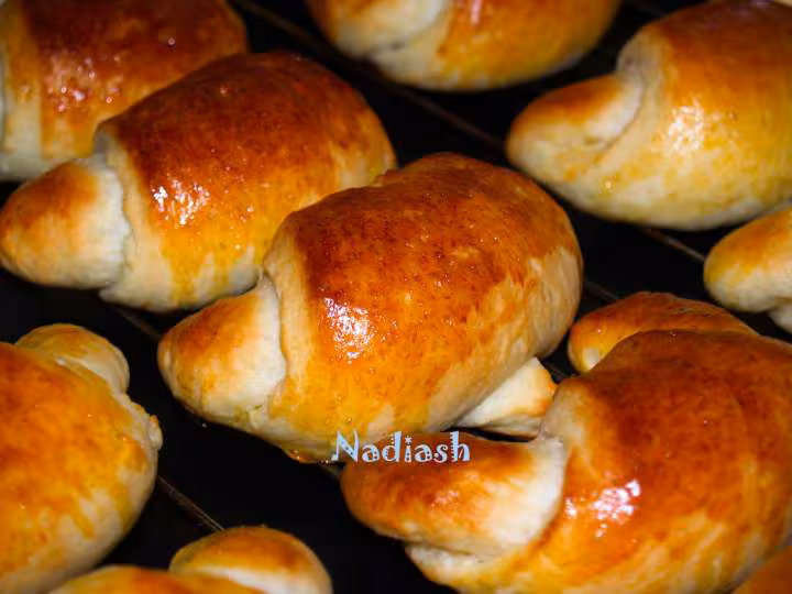 Croissants a la compote de pommes et chocolat