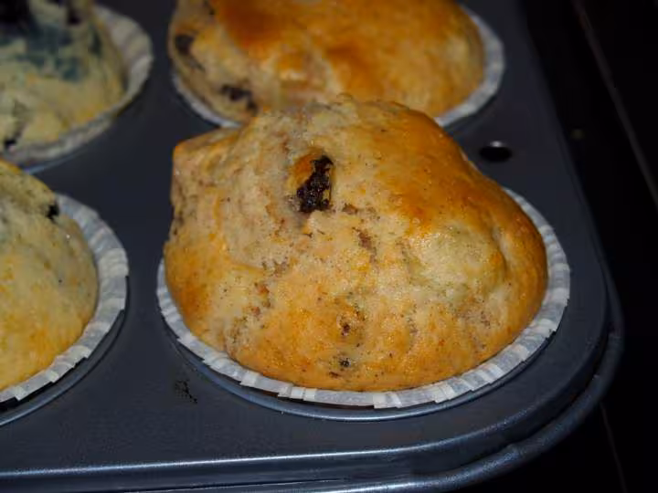 Muffins pomme raisin cannelle apres cuisson