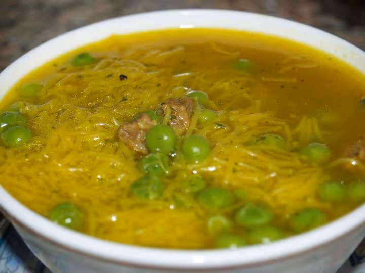 Soupe de viande petits pois et cheveux d ange