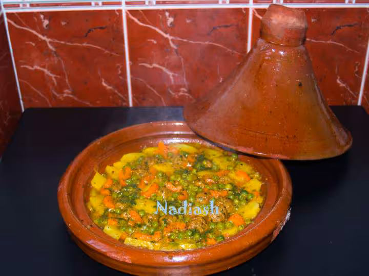 Tajine boulettes de viande hachee pdt carottes et petits pois