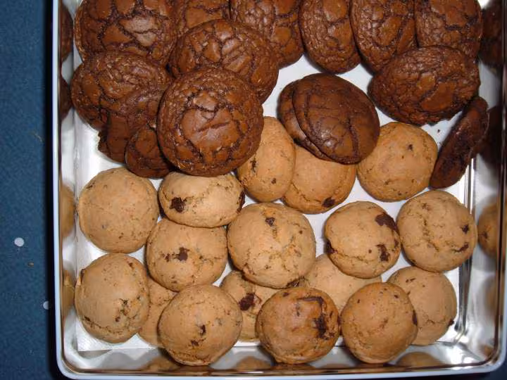 Royal fudgy cookies