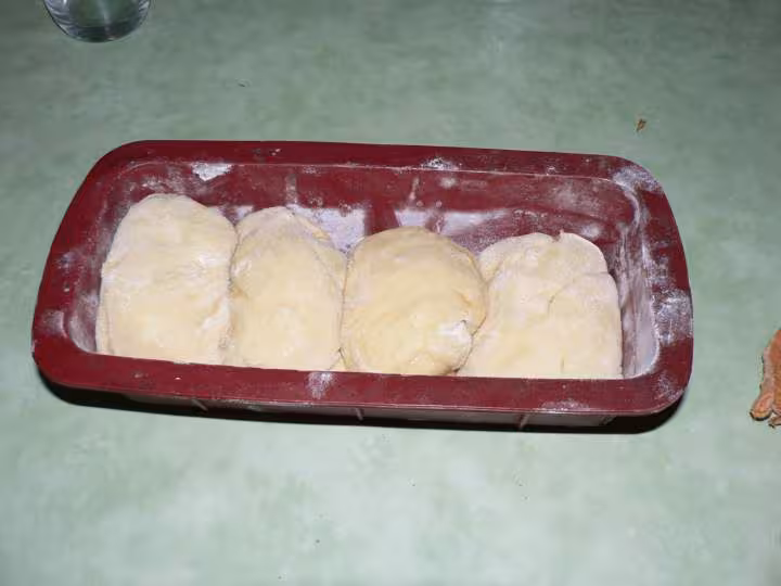 Brioche du peche de polange apres faconnage