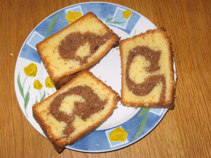 Cake marbre en tranches