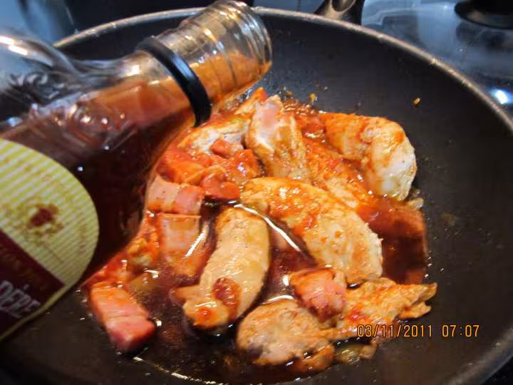 Aiguillettes de poulet a la sauce madere