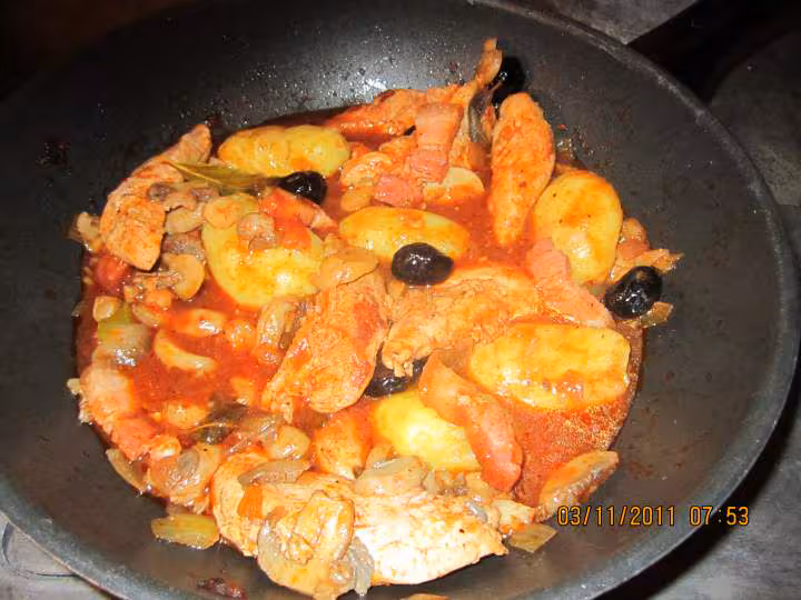 Aiguillettes de poulet a la sauce madere