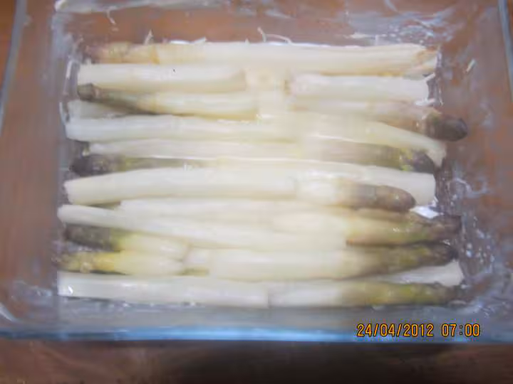 Asperges blanches a la creme fraiche gratinees