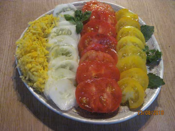 Assiette de cruditees anciens photos