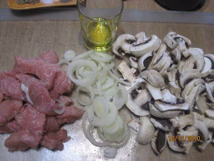 Baguettes d escalopes de porc champignons amp riz