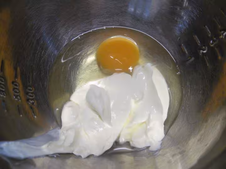 Baguettes garnies et omelette au thon