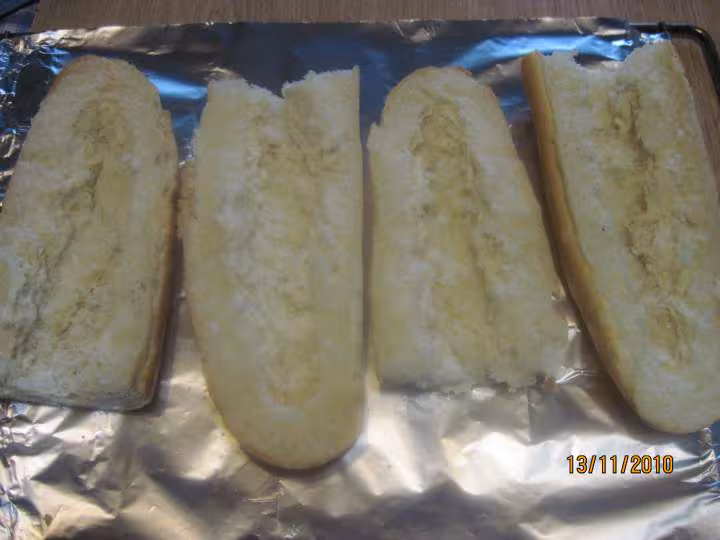 Baguettes garnies p de terre jambon fromage fondu
