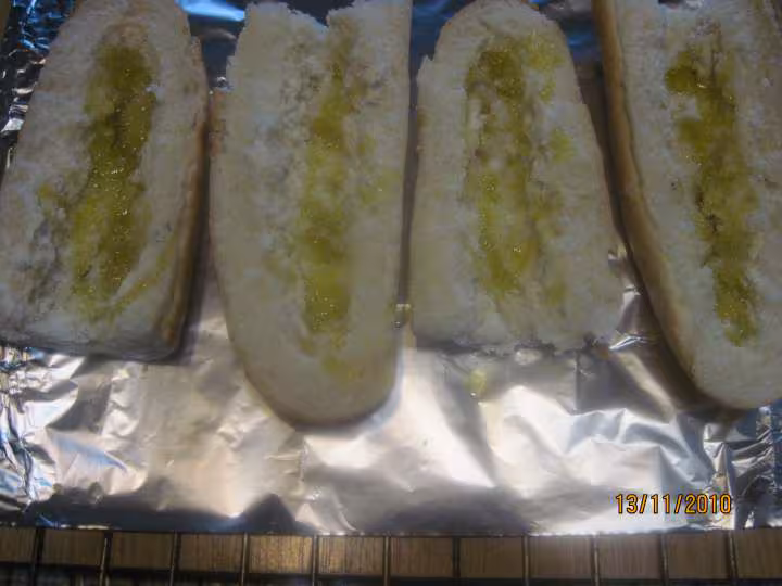 Baguettes garnies p de terre jambon fromage fondu