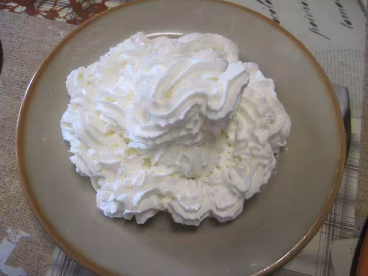 Bananes a la chantilly et chocolat