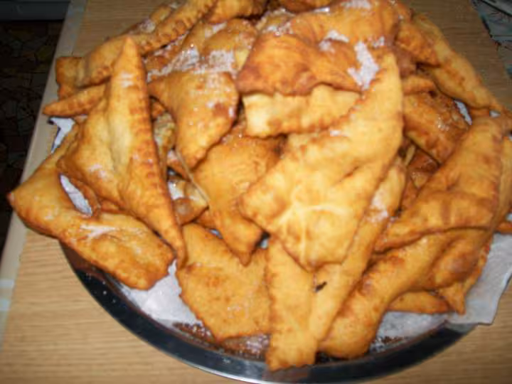 Beignets ou bugnes de carnaval