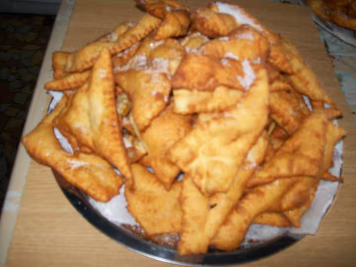 Beignets ou bugnes de carnaval