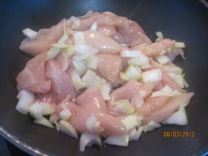 Blancs de poulet au carottes violettes