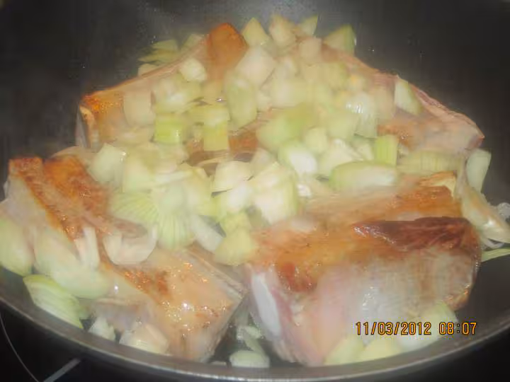 Blanquette de veau avec os aux epinards