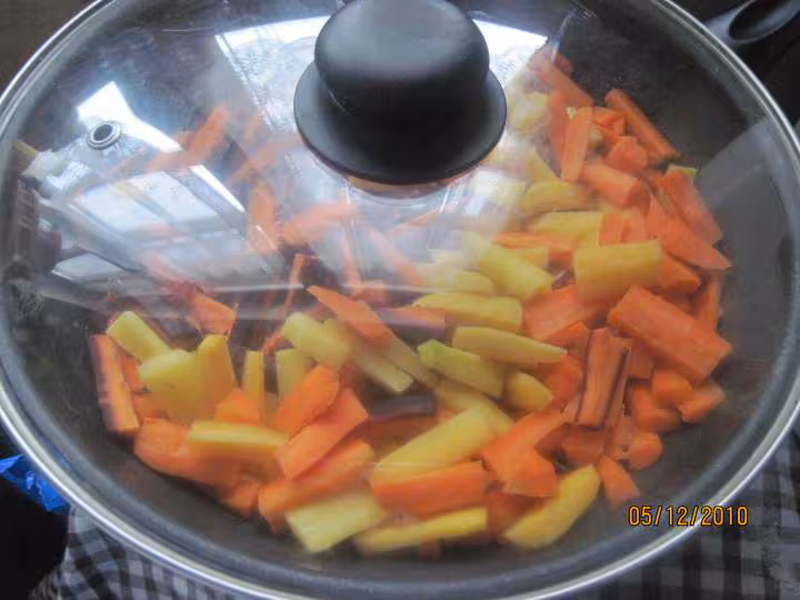 Boeuf a bourguignon variee aux 3 carottes