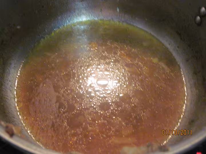 Boeuf bouilli carottes oignon p de terre oignons
