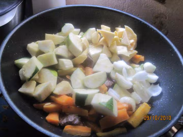 Boeuf bourguignon au melees de legumes