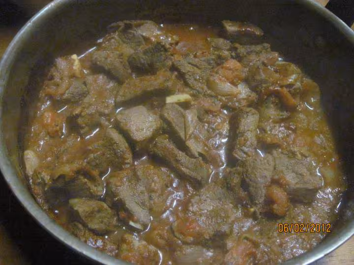 Boeuf navets sauce tomates mijoter