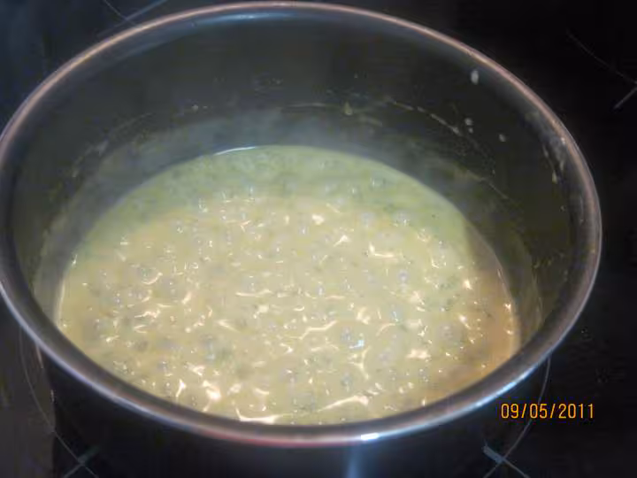 Bouchees a la reine aux cockail de fruits mer