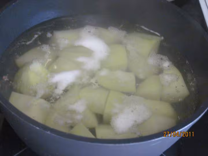 Boudins blancs aux legumes en sauce tomate