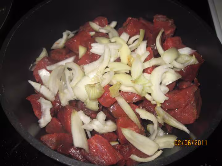 Bouguignon aux trio de legumes sauce massale