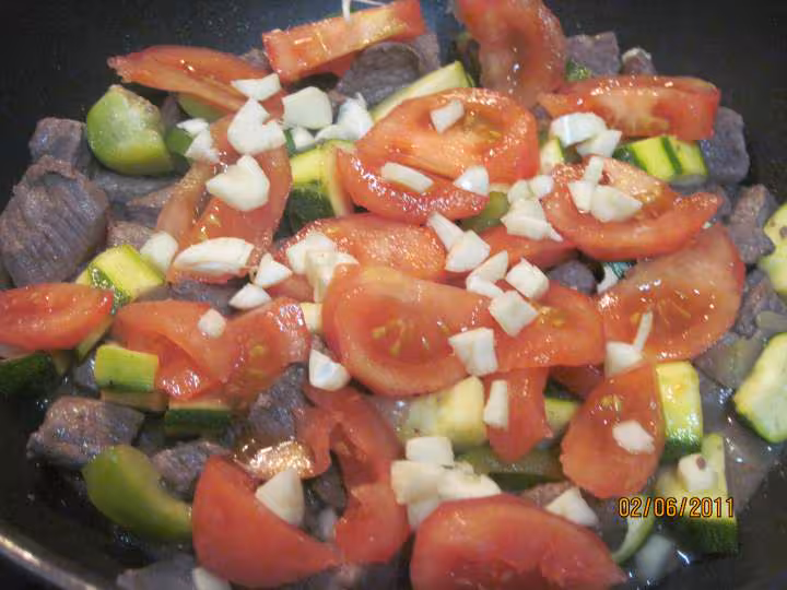 Bouguignon aux trio de legumes sauce massale