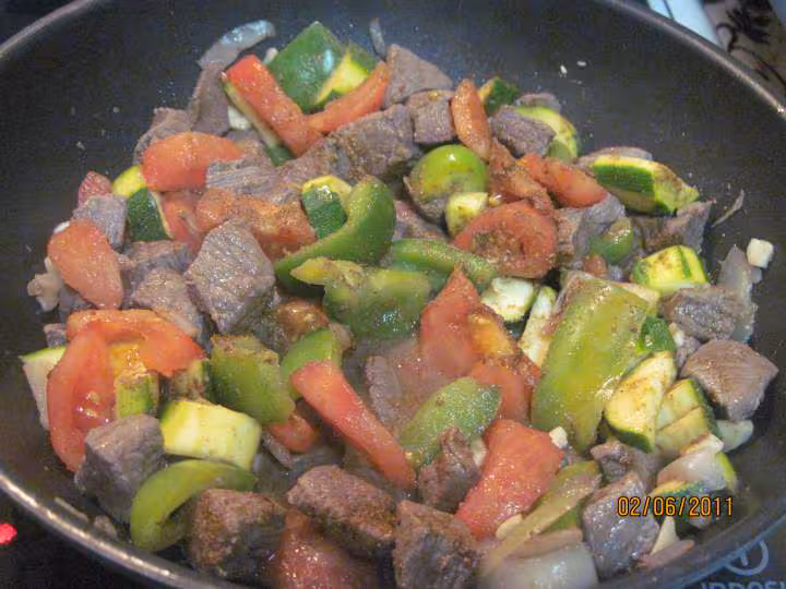 Bouguignon aux trio de legumes sauce massale