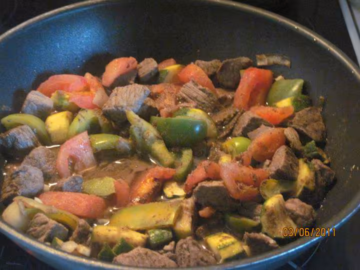 Bouguignon aux trio de legumes sauce massale