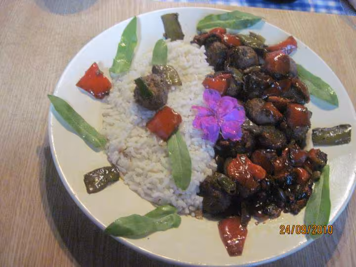 Boulettes aux poivrons et riz