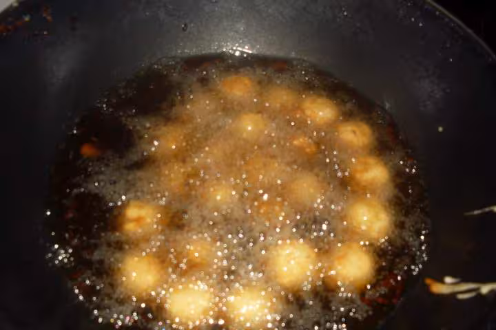 Boulettes de puree a la pate a frire photos