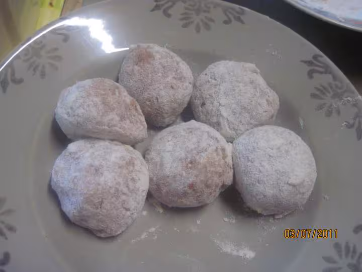 Boulettes de veau aux p de terre bleu sauce colombo