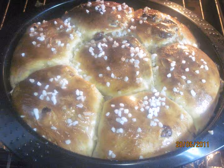 Brioche au trio de raisins