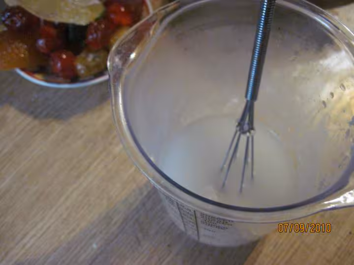Brioche aux fruits confits