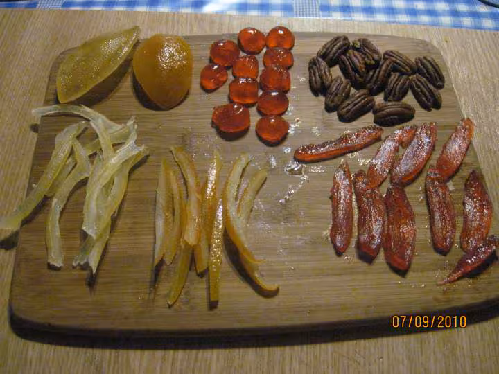 Brioche aux fruits confits