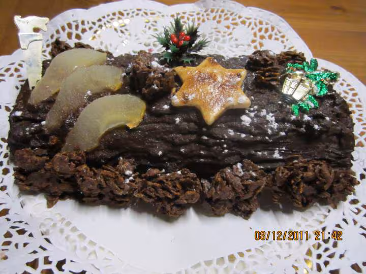 Buche de noel a la creme ganache aux poires